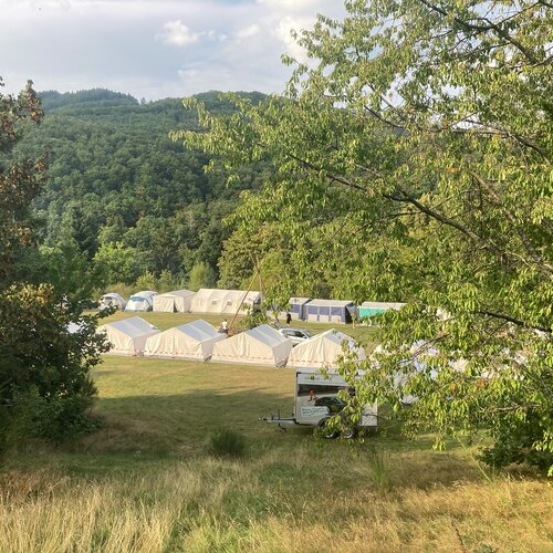 Das Zeltlager steht🏕️! 
Wir sind bereit und freuen uns auf die Kinder😊.

Falls ihr regelmäßige Updates wollt, tretet...